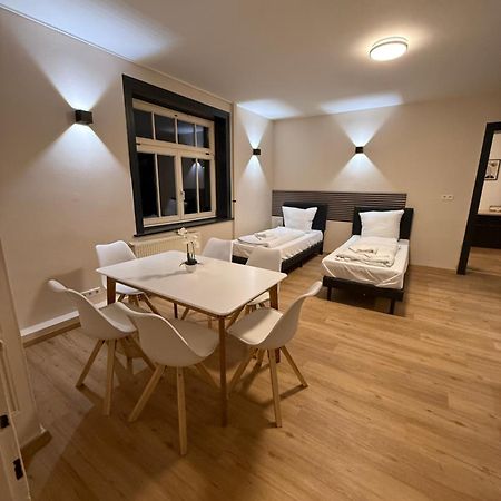 Crown Living Villa Blumenau Studios, Smarttv, Parkplatz Lustenau Zewnętrze zdjęcie