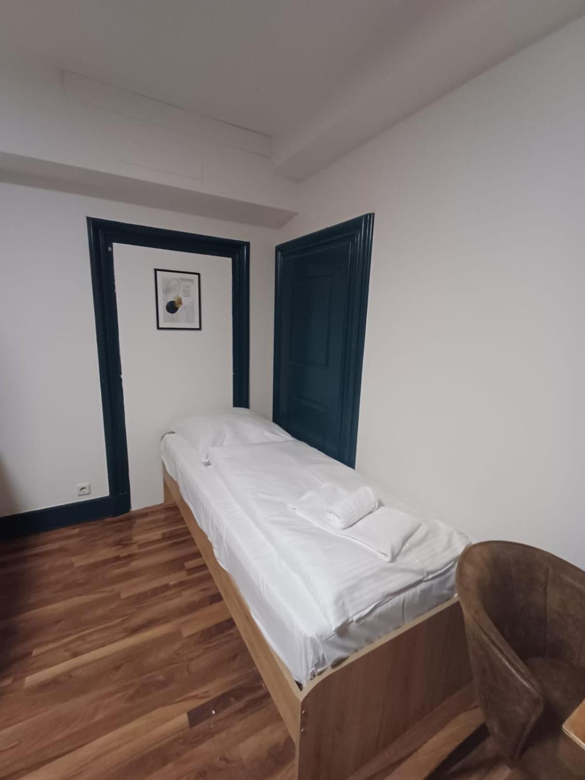 Crown Living Villa Blumenau Studios, Smarttv, Parkplatz Lustenau Zewnętrze zdjęcie