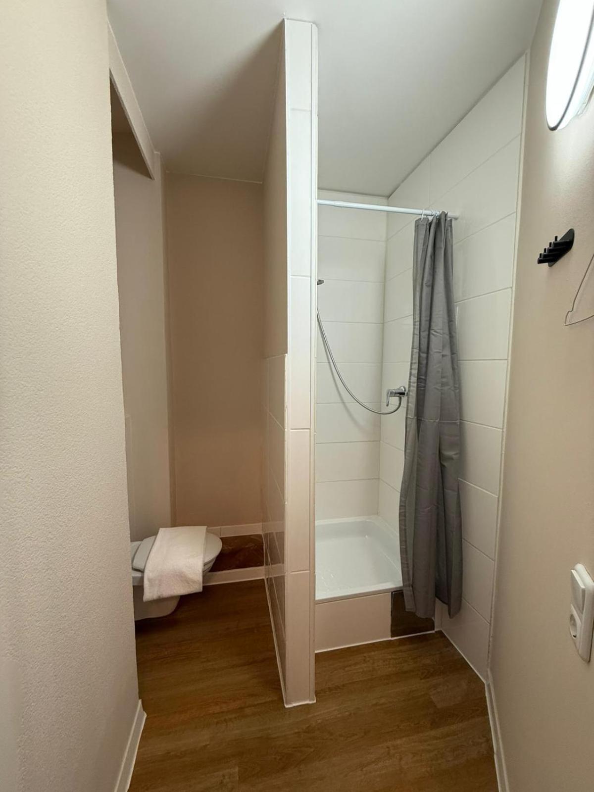 Crown Living Villa Blumenau Studios, Smarttv, Parkplatz Lustenau Zewnętrze zdjęcie