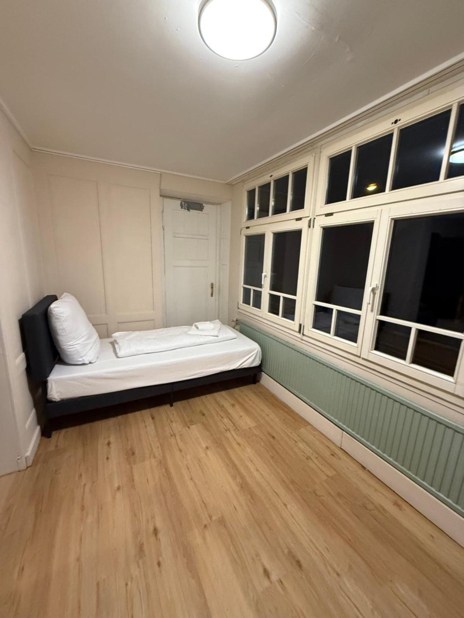Crown Living Villa Blumenau Studios, Smarttv, Parkplatz Lustenau Zewnętrze zdjęcie