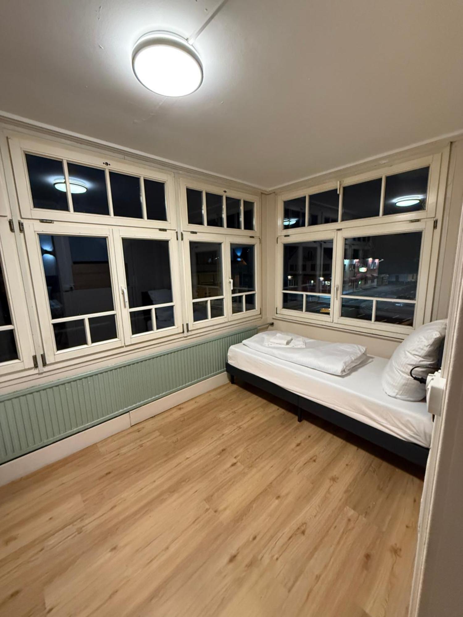 Crown Living Villa Blumenau Studios, Smarttv, Parkplatz Lustenau Zewnętrze zdjęcie