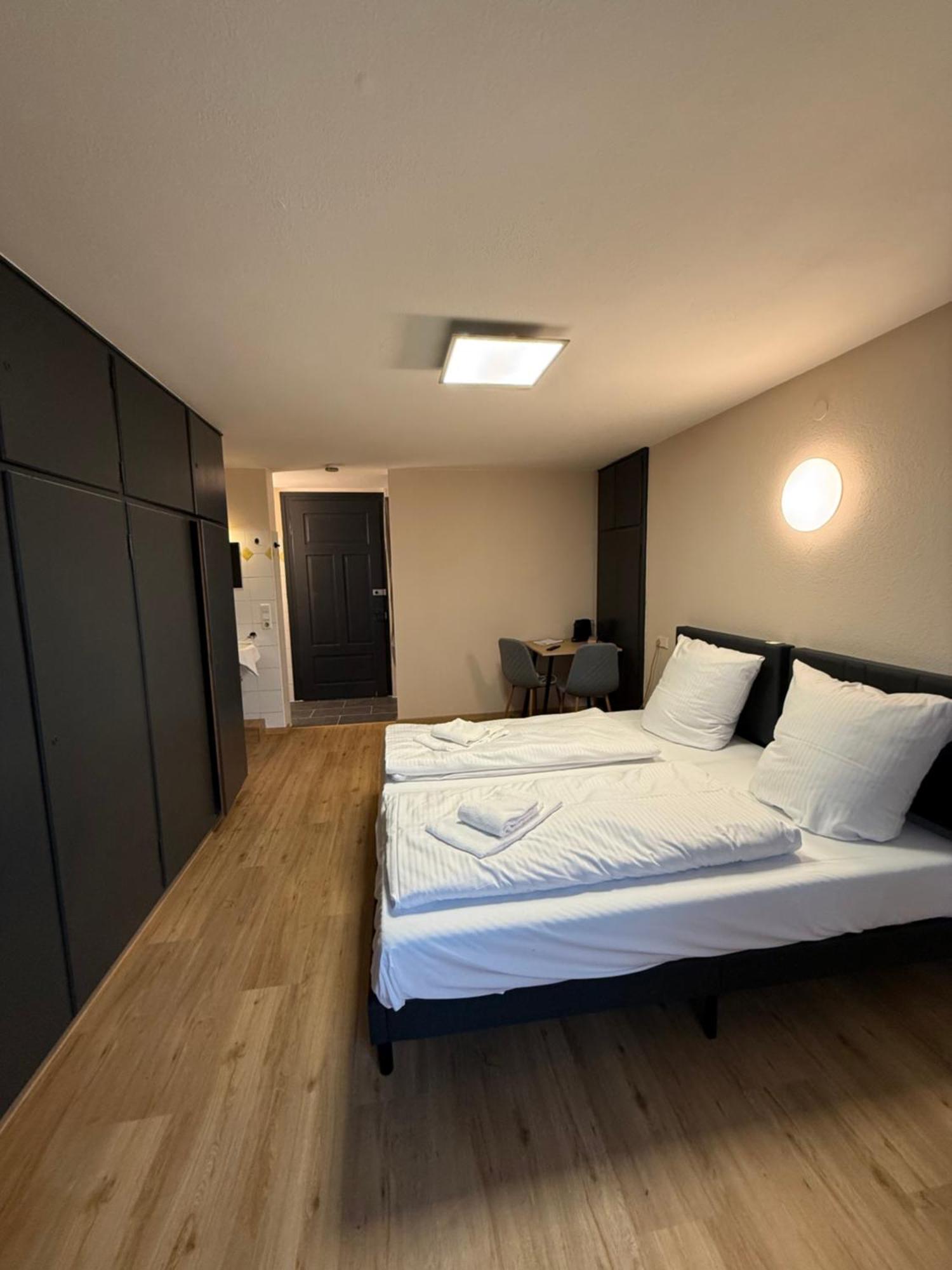 Crown Living Villa Blumenau Studios, Smarttv, Parkplatz Lustenau Zewnętrze zdjęcie